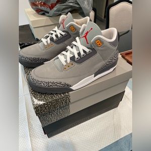 AIR JORDAN 3 RETRO Size 10.5 Mens Silver Sport Red Graphite BRAND NEW